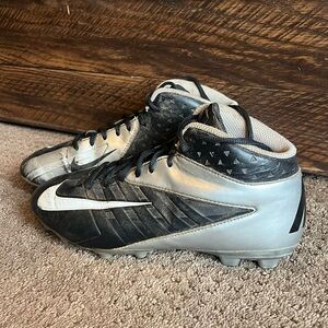 Nike Football Cleats, Big Kig Size 5.5